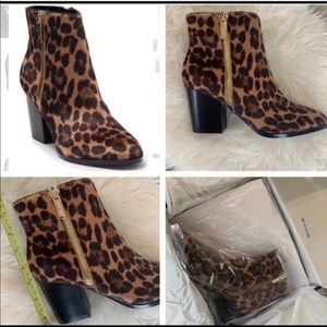 Nine West calf hair double zip leopard boots 7.5